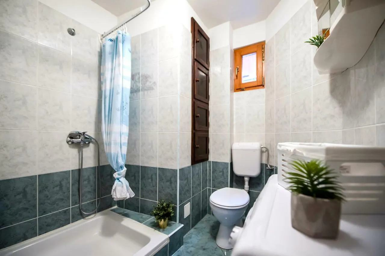 Guesthouse Ancient Stone Rovinj 4*,  Croatia
