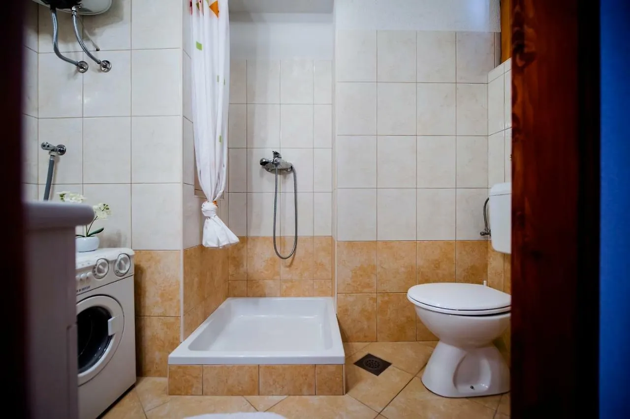 Guesthouse Ancient Stone Rovinj 4*,